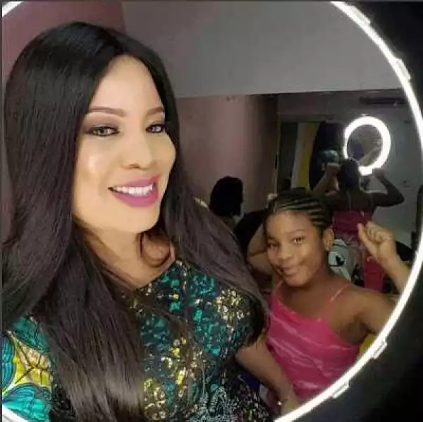 Actress Monalisa Chinda Shares Adorable Photo With Her Daughter